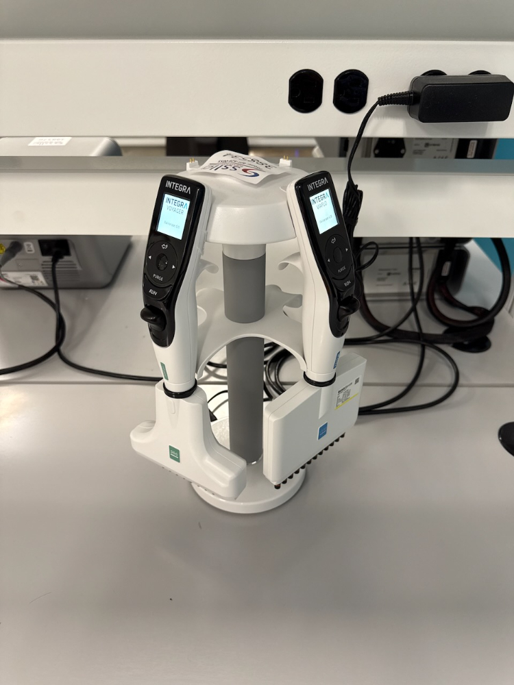 Image of Integra Multichannel Electronic Pipettes - Quantity 2